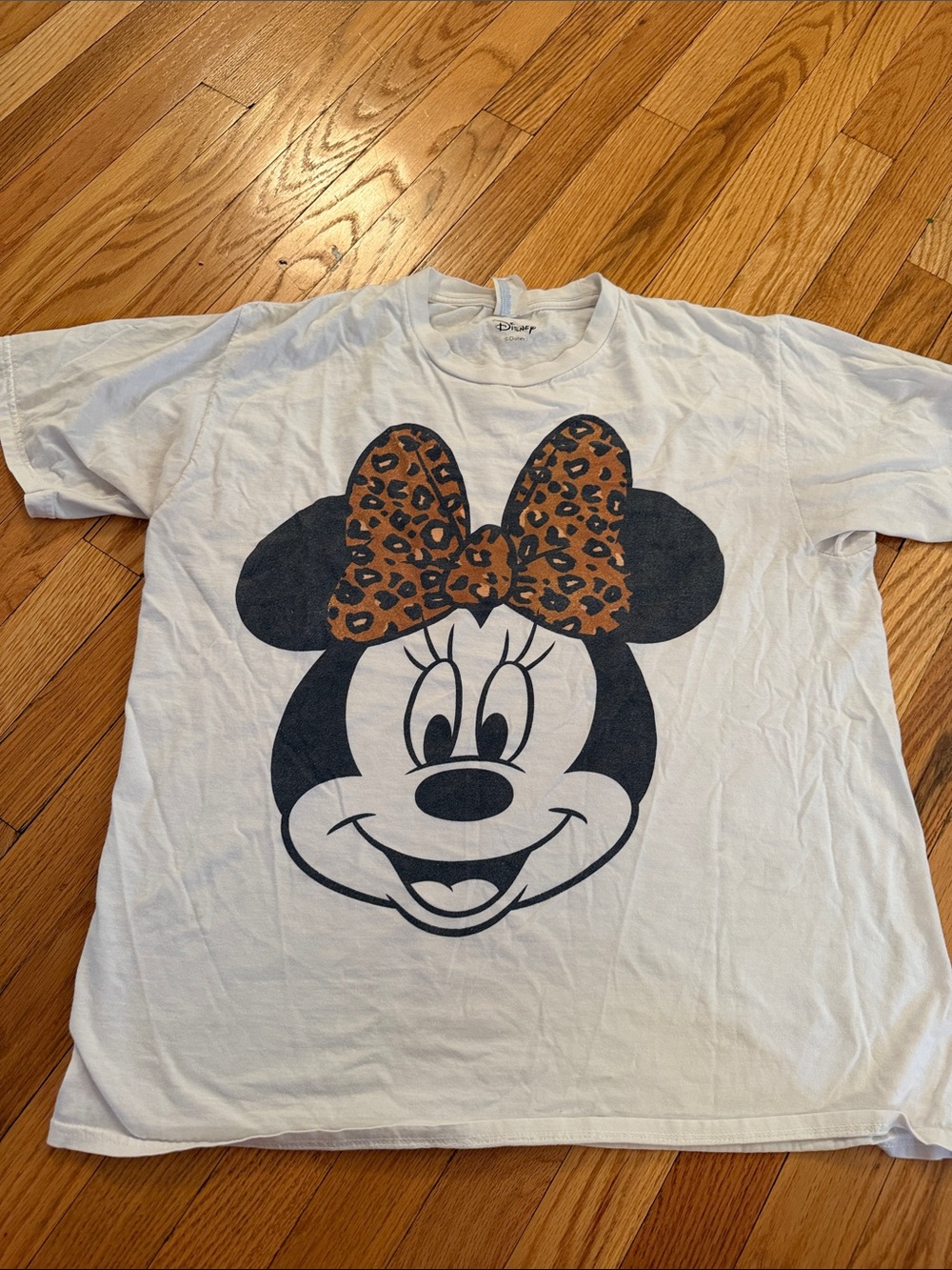 Women’s Disney White Tee with Minnie Mouse and Leopard Print Bow
